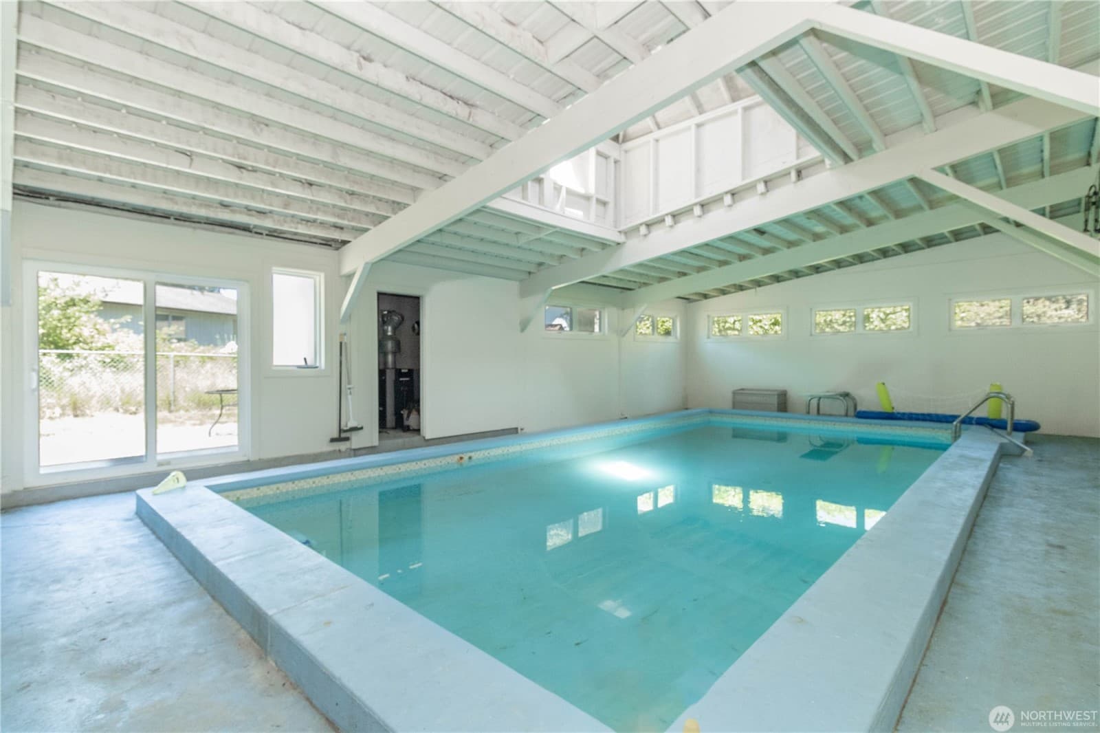 MLS# 2551170 - Single Residential Home, 6BD, 2.75Bath in Bothell — photo 8