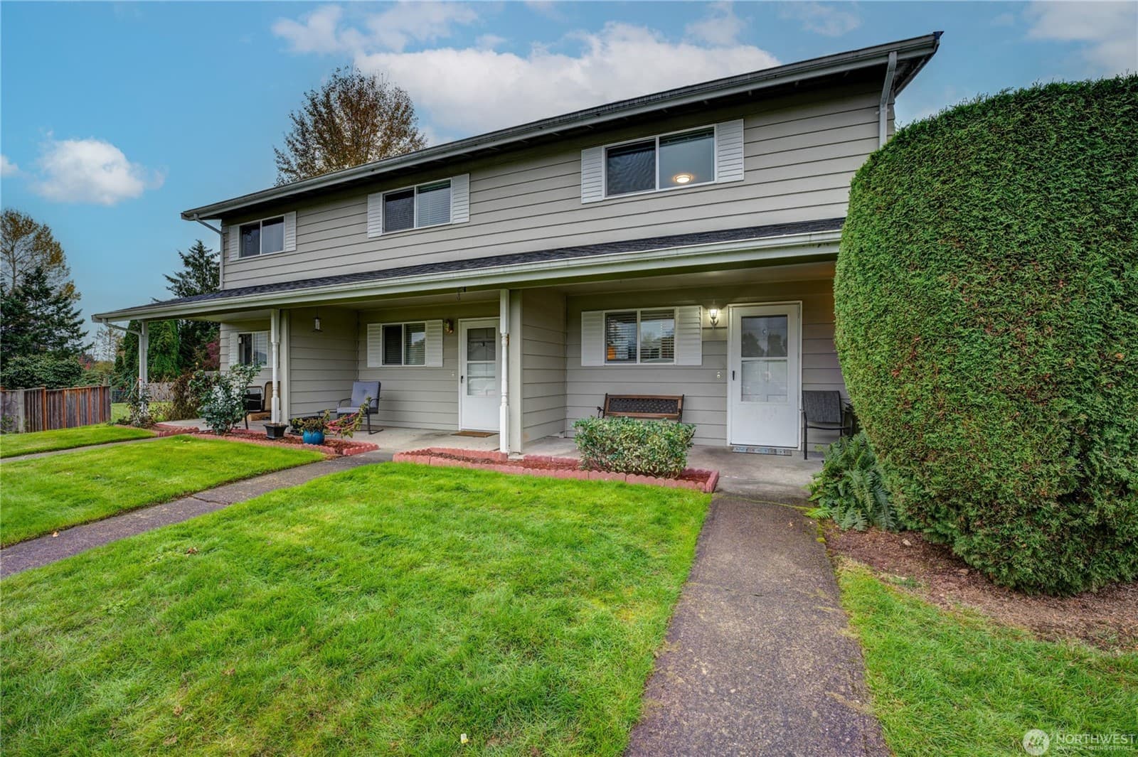 MLS# 2177072 - 2Bd, 1.5Bth Condo