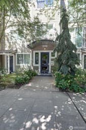 MLS# 1811368 - 2BD, 1Bth Condo in Seattle