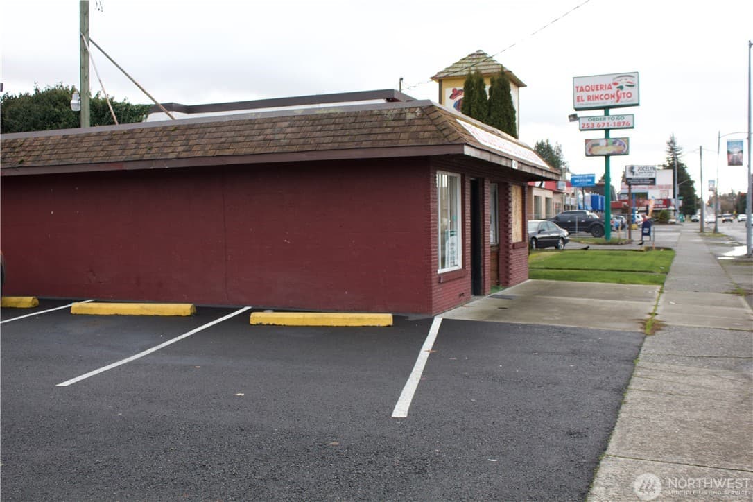 MLS# 1710707 - StandAlone Commercial Building in Tacoma